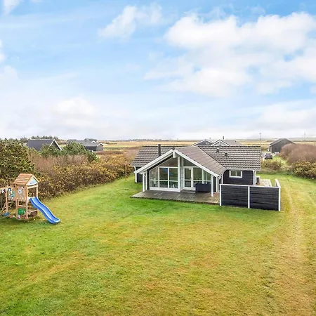 8 Person In Harboore-by Traum * Harboør