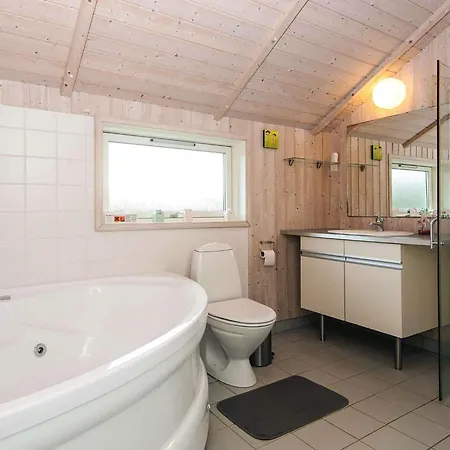 Дом отдыха 5 Star In Harboore Harboor
